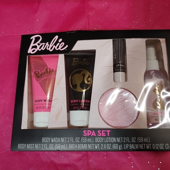 Barbie Gift Set Barbie Spa Set 🫧 🆕 - Picture 1 of 5
